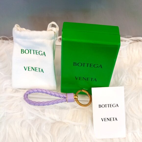 VGUC Bottega Veneta Lavender Braided Rope Keychain w/ All Inclusions - Picture 1 of 1